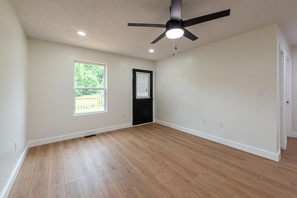 120 Pulliam Lane Decatur, TN 37322 - Photo 9 of 17