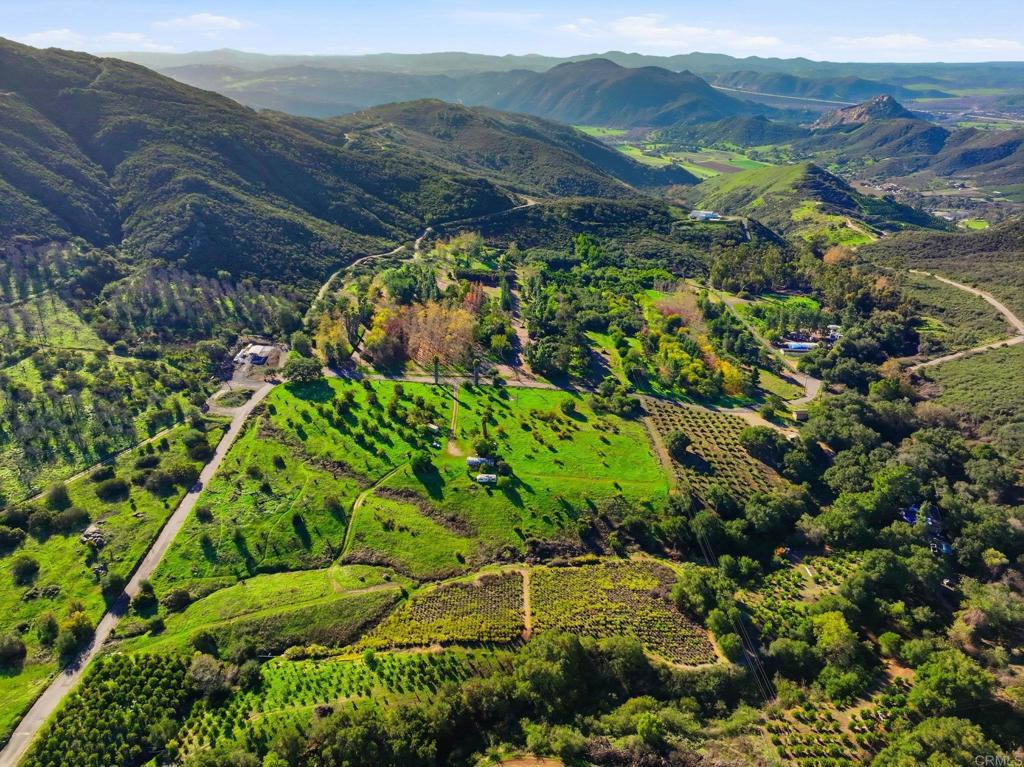 9550 Rainbrook Drive Fallbrook, CA 92028 - Photo 4 of 23