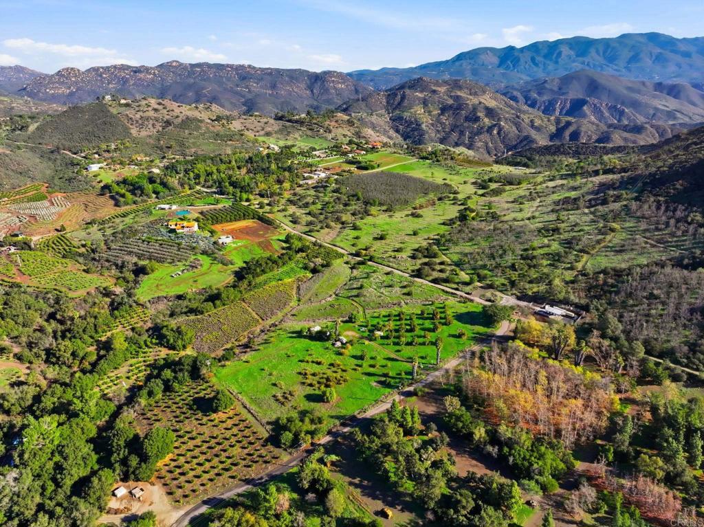 9550 Rainbrook Drive Fallbrook, CA 92028 - Photo 8 of 23