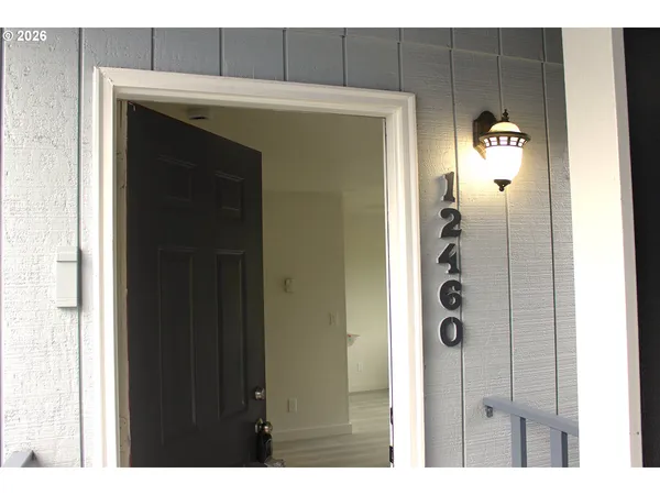 $215,000 | 12460 Southeast 110th Court, Clackamas, OR 97015