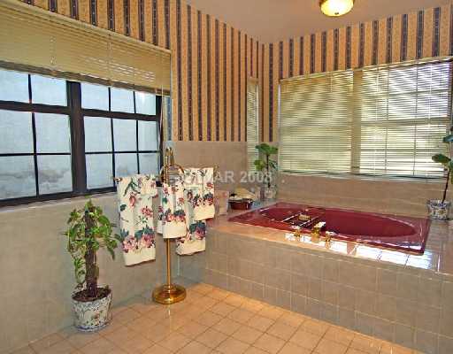 3075 Westwind Road Las Vegas, NV 89146 - Photo 8 of 12 Master Bath/Spa. Master Bath with Kohler Jacuzzi Tub.