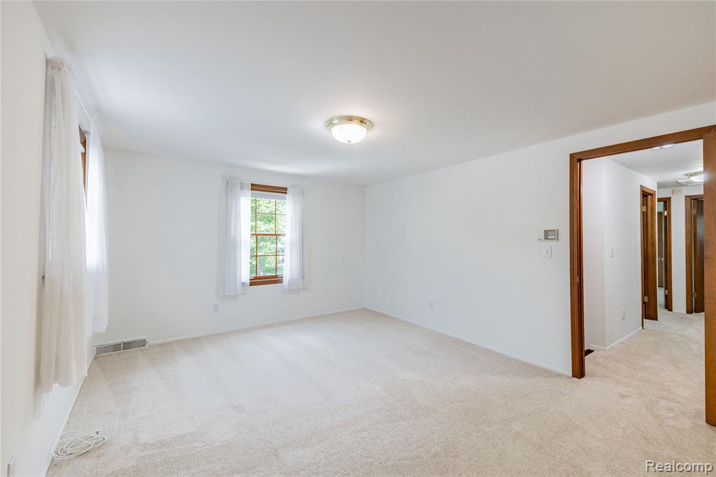 7611 Ferry Road Grosse Ile, MI 48138 - Photo 32 of 51