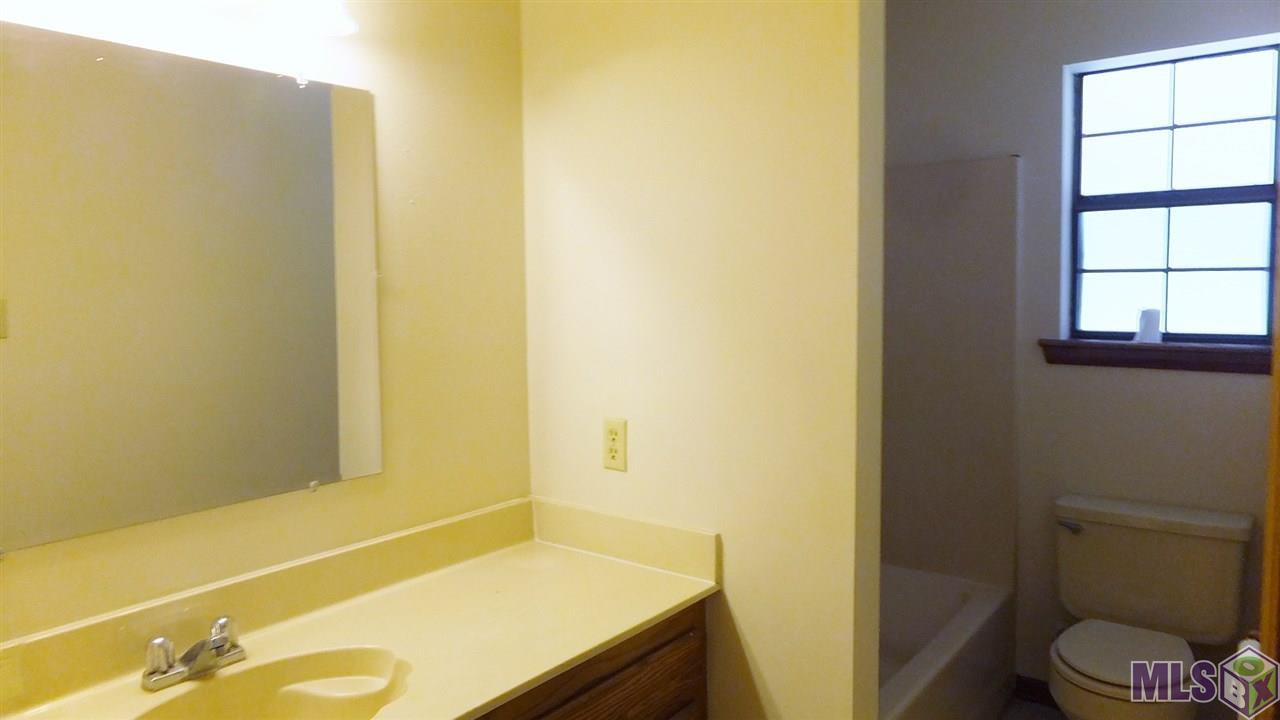 17476 Summerfield Road Prairieville, LA 70769 - Photo 14 of 22 Gallery Image 14