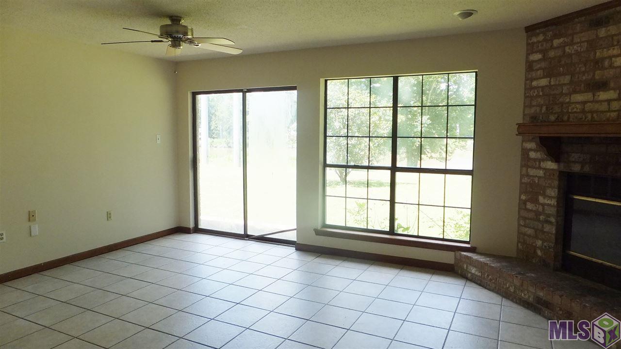 17476 Summerfield Road Prairieville, LA 70769 - Photo 4 of 22 Gallery Image 4