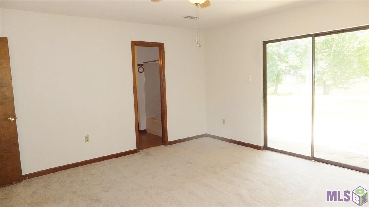 17476 Summerfield Road Prairieville, LA 70769 - Photo 8 of 22 Gallery Image 8