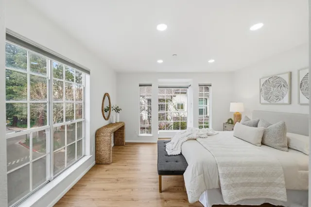 $1,249,000 | 968 Belmont Terrace, Unit 1, Sunnyvale, CA 94086