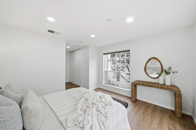 $1,249,000 | 968 Belmont Terrace, Unit 1, Sunnyvale, CA 94086