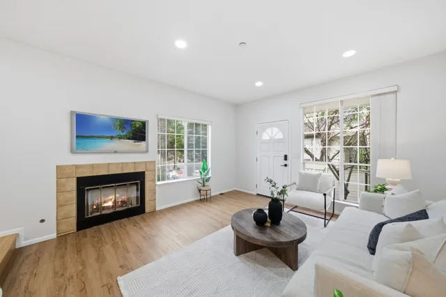 $1,249,000 | 968 Belmont Terrace, Unit 1, Sunnyvale, CA 94086
