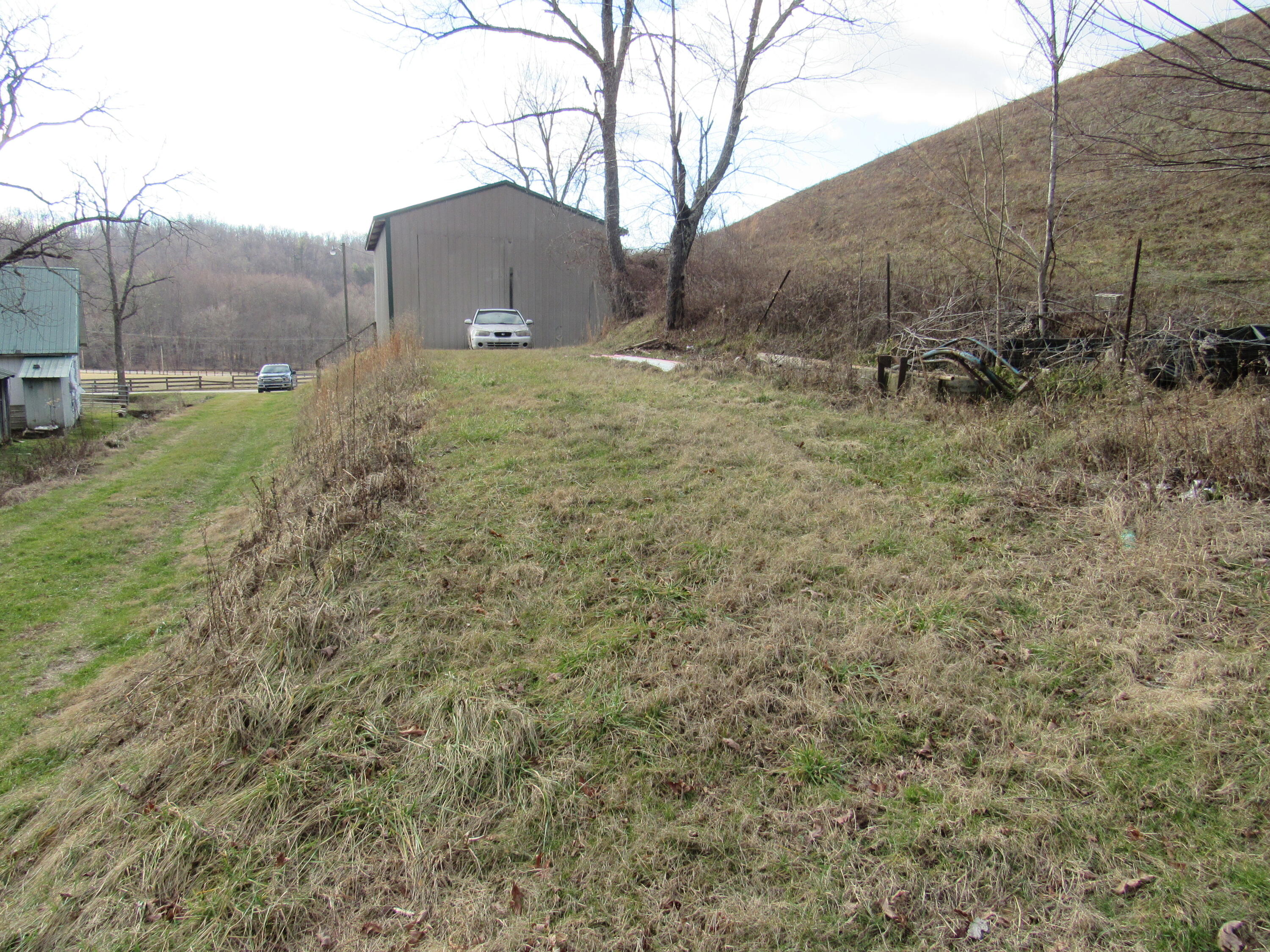 7006 Lacy Creek Road Hazel Green, KY 41332 - Photo 28 of 39 046