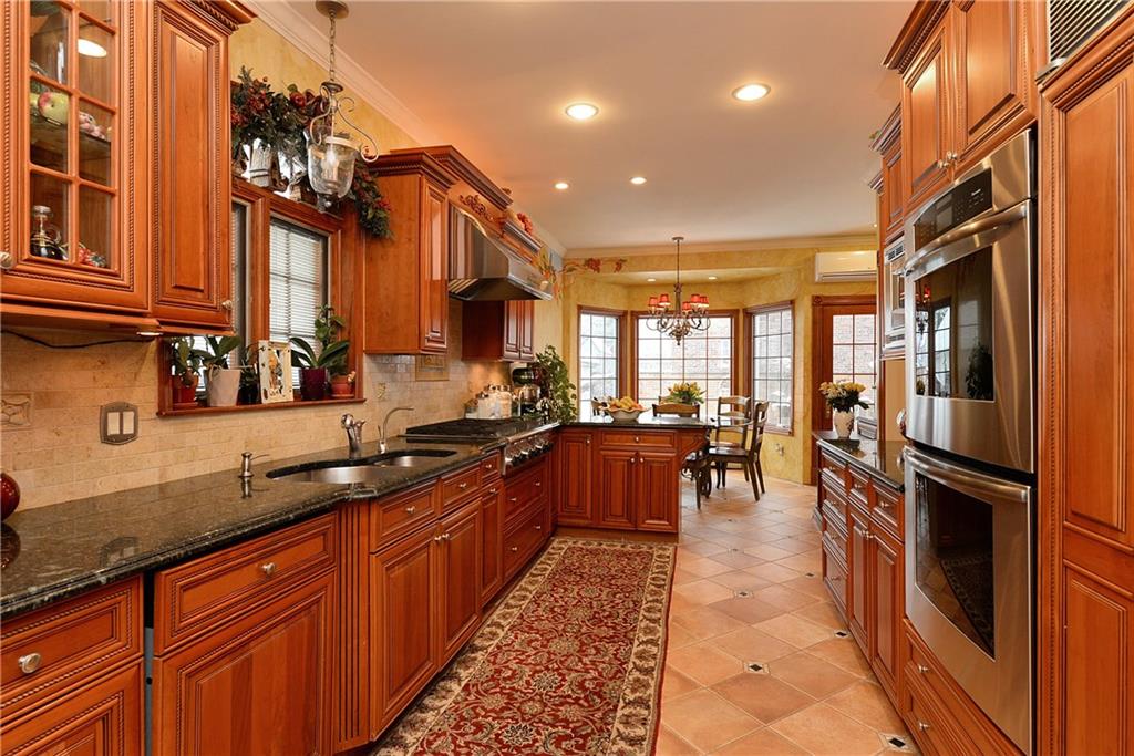 8317 Colonial Road Brooklyn, NY 11209 - Photo 7 of 21