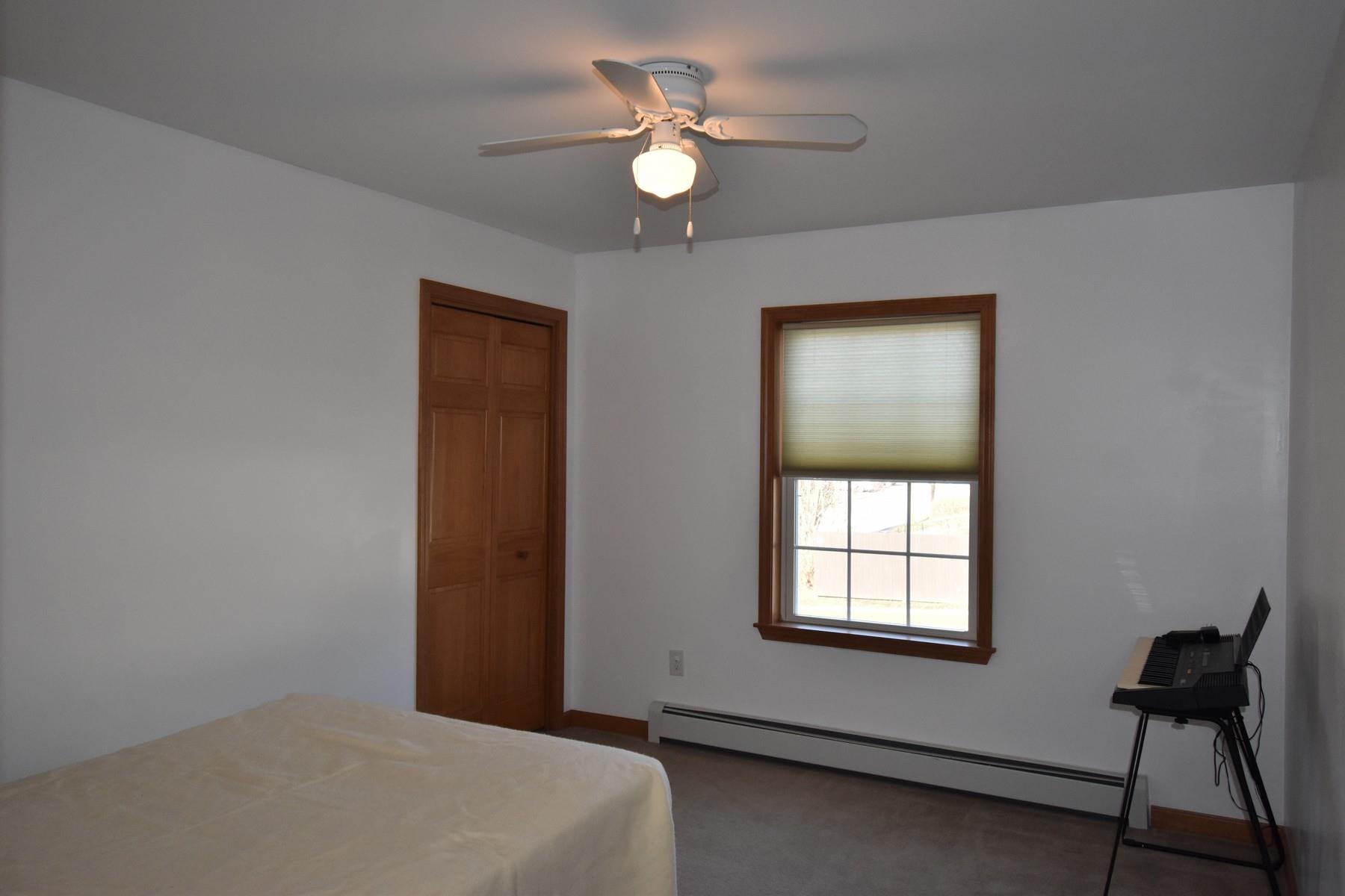 28 Burnham Avenue Rutland, VT 05701 - Photo 22 of 36
