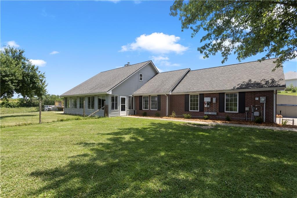 2505 North Whitney Road Independence, MO 64058 - Photo 1 of 1 Gallery Image 1