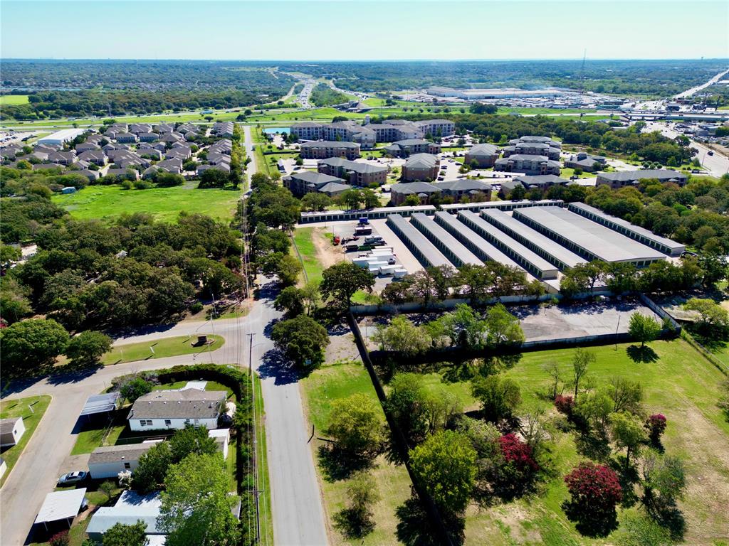5008 Collett Little Road Fort Worth, TX 76119 - Photo 5 of 17 a view of a city