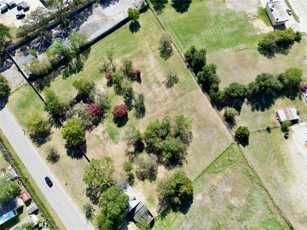5008 Collett Little Road Fort Worth, TX 76119 - Photo 8 of 17 an aerial view of a yard with plants