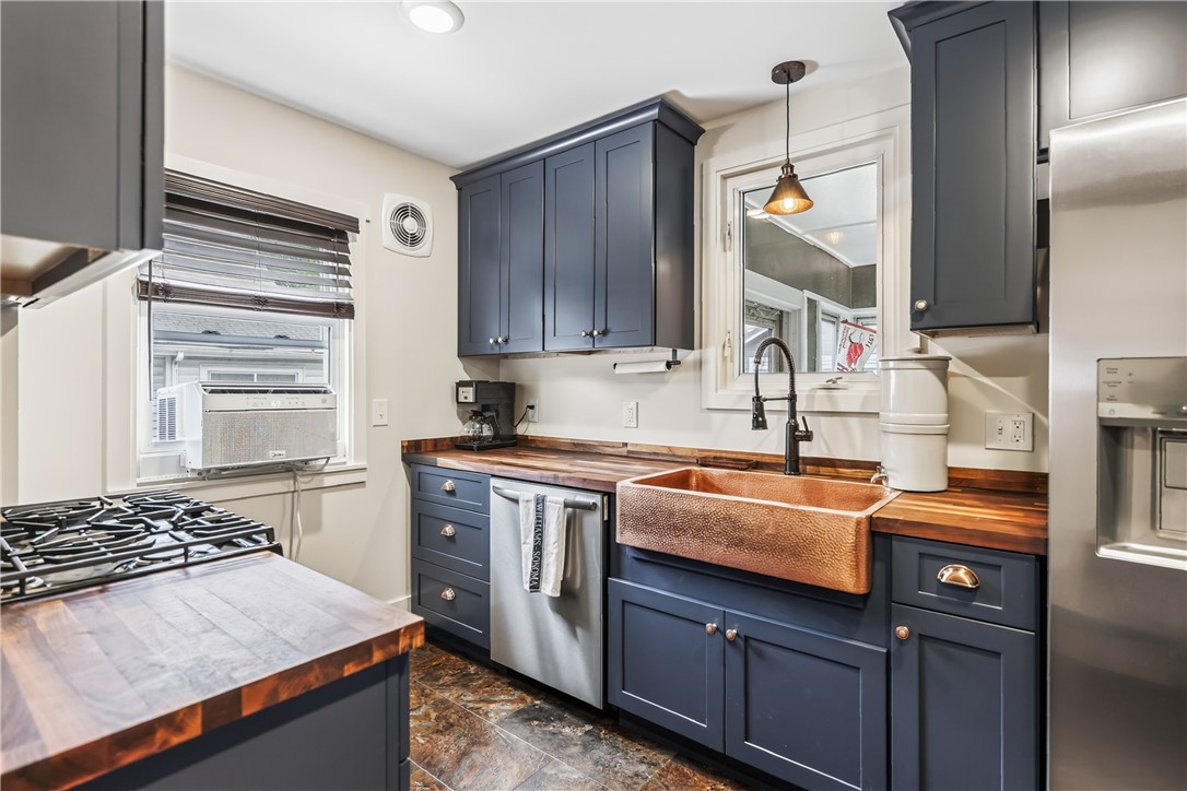 289 Wisconsin Street Rochester, NY 14609 - Photo 23 of 49