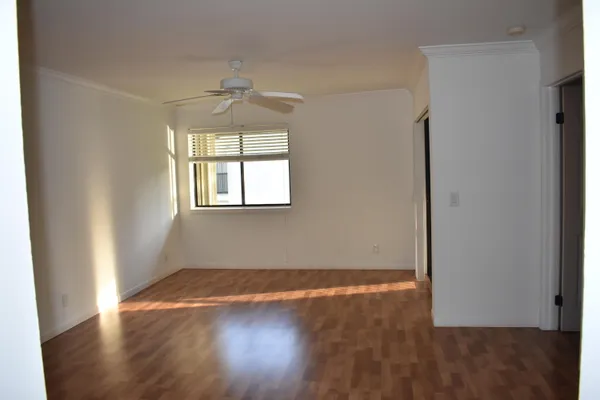 $185,000 | 3374 Perimeter Drive, Greenacres, FL 33467