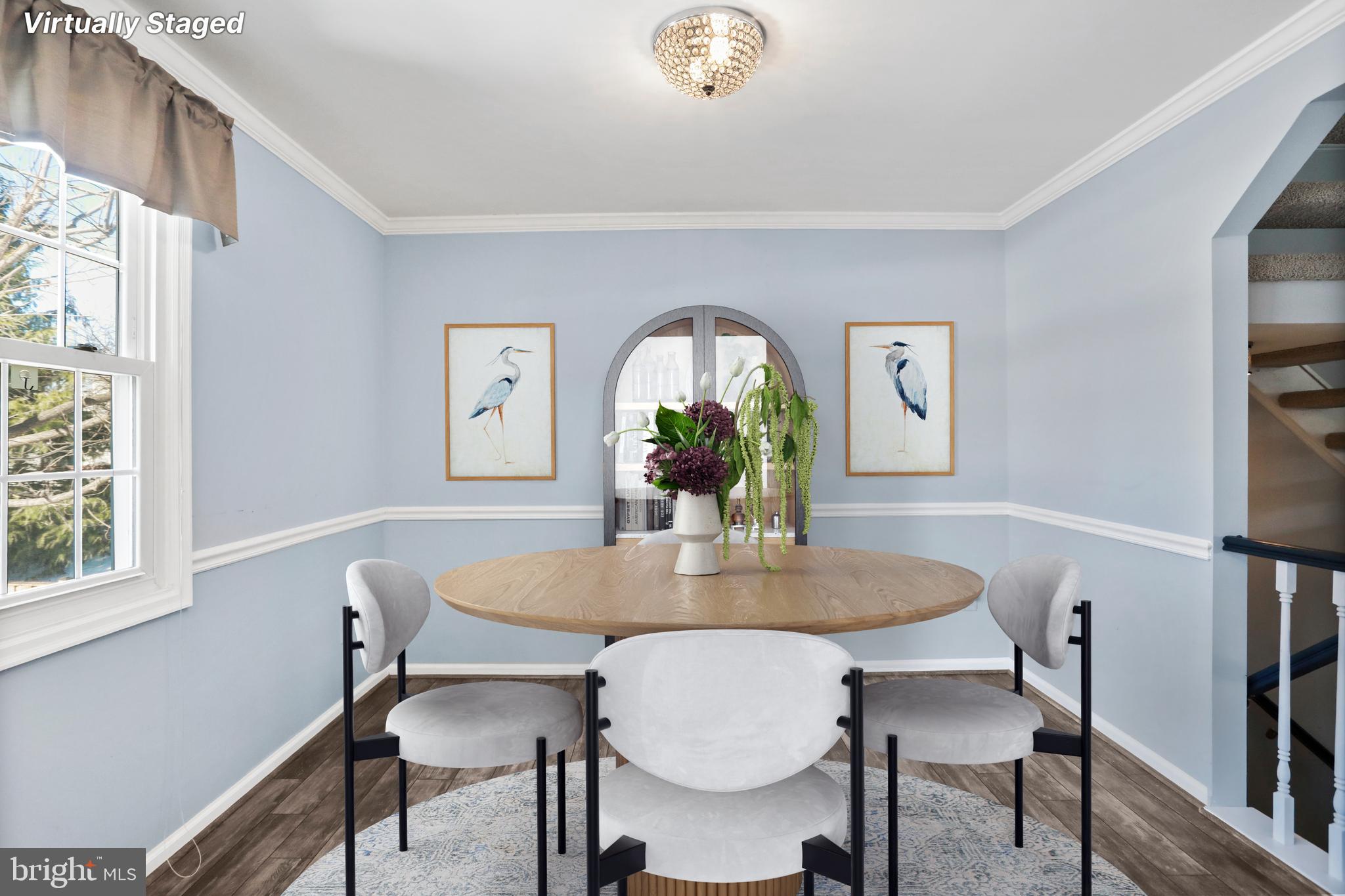 21799 Leatherleaf Circle Sterling, VA 20164 - Photo 8 of 45 a view of a dining room with furniture