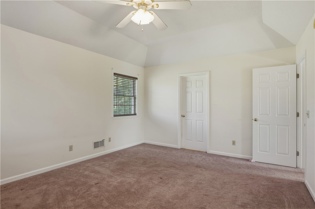 11 Turnberry Road Horseheads, NY 14845 - Photo 30 of 50 Primary Bedroom