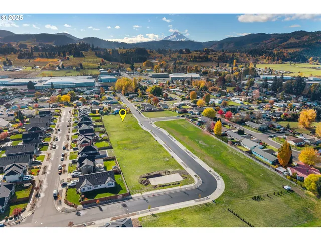 $270,000 | 3165 Maple Road, Hood River, OR 97031