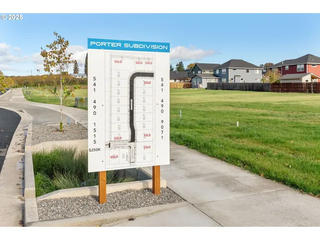 $270,000 | 3165 Maple Road, Hood River, OR 97031