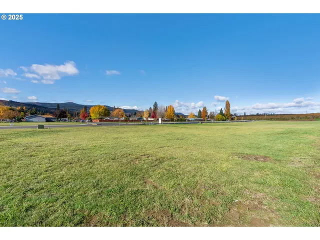 $270,000 | 3165 Maple Road, Hood River, OR 97031