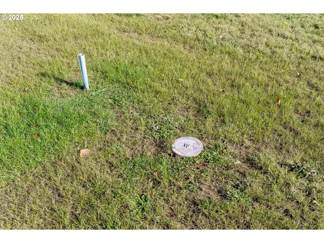 $270,000 | 3165 Maple Road, Hood River, OR 97031