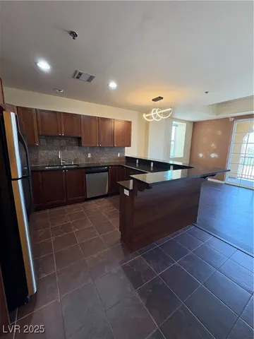 $255,000 | 2405 West Serene Avenue, Unit 627, Las Vegas, NV 89123
