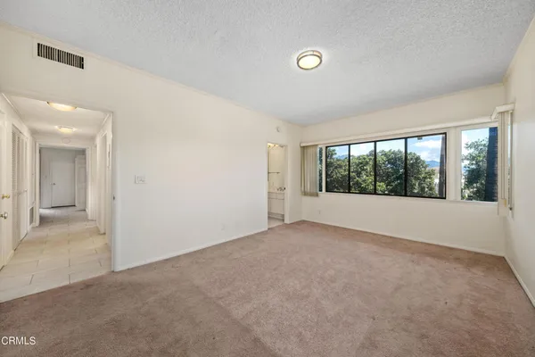 $5,300 | 111 South Orange Grove Boulevard, Unit 309, Pasadena, CA 91105