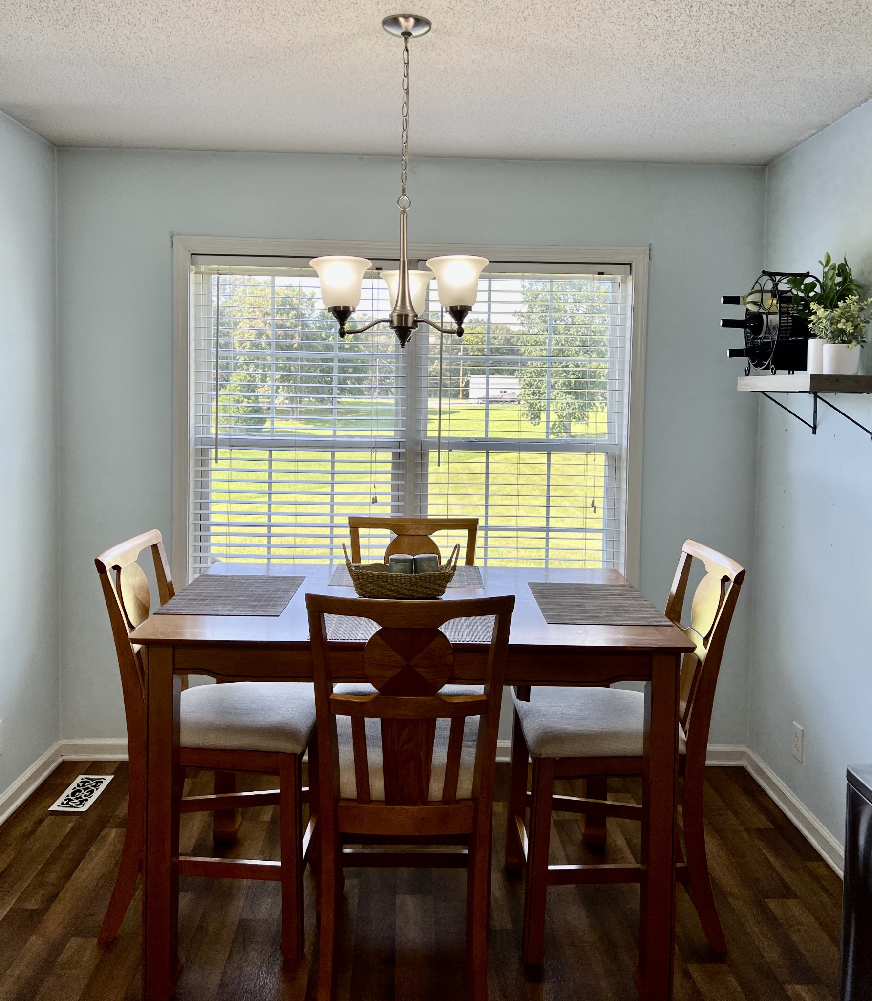 2009 Ruby Travis Road Chapmansboro, TN 37035 - Photo 5 of 16 Gallery Image 5
