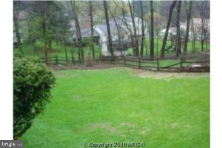 1501 Woodwell Road Silver Spring, MD 20906 - Photo 12 of 14 Back yard