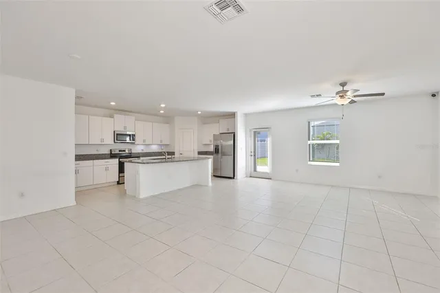 $2,950 | 9913 Jackfruit Court, Riverview, FL 33578