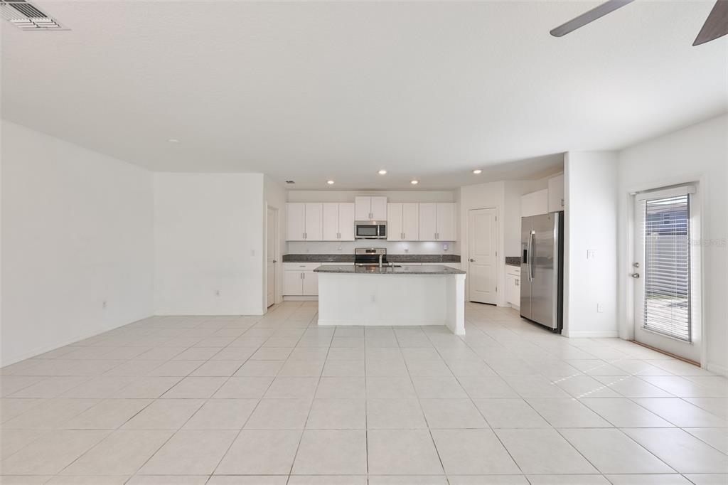 9913 Jackfruit Court Riverview, FL 33578 - Photo 10 of 57