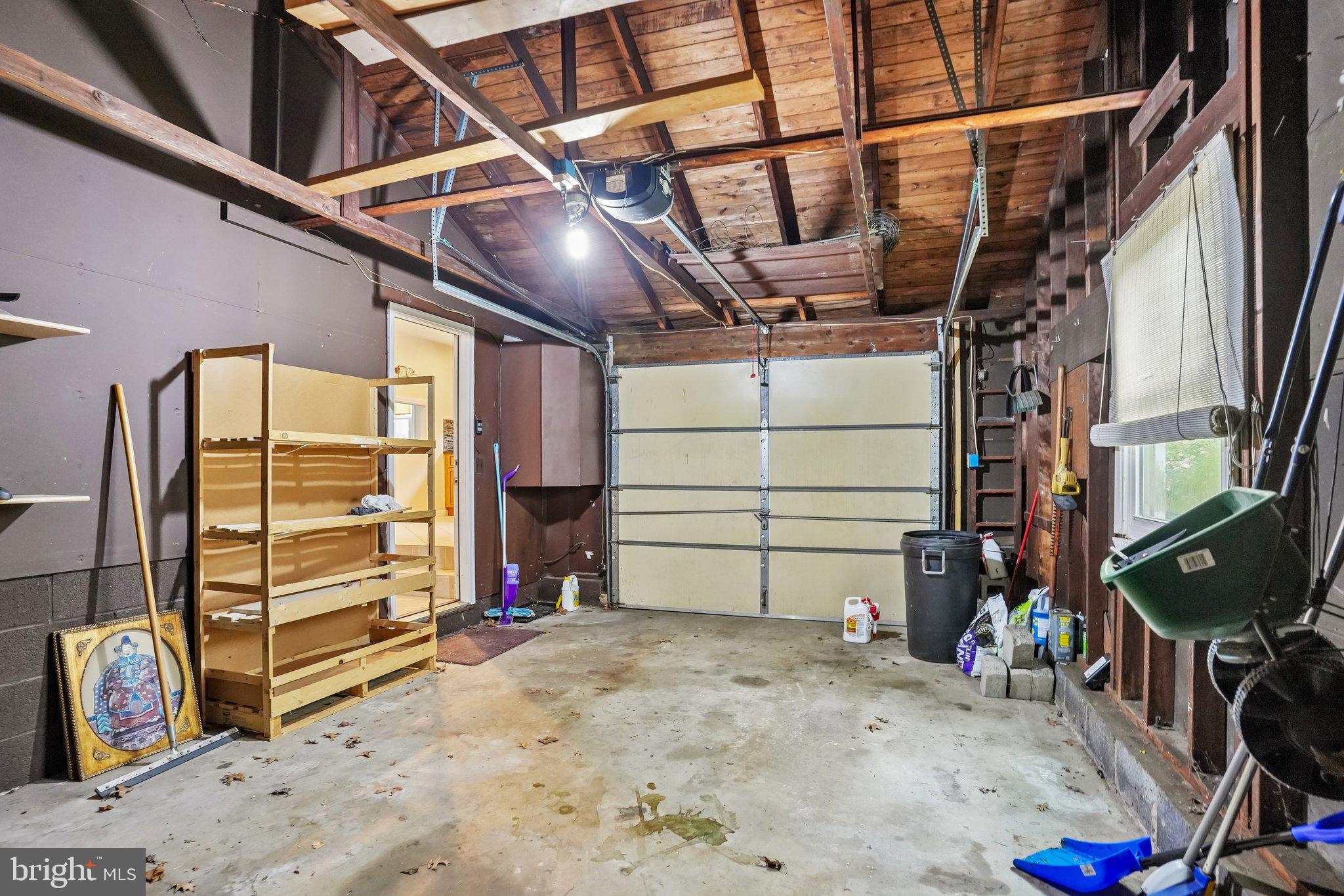 203 Covered Bridge Road Cherry Hill, NJ 08034 - Photo 27 of 30 Garage