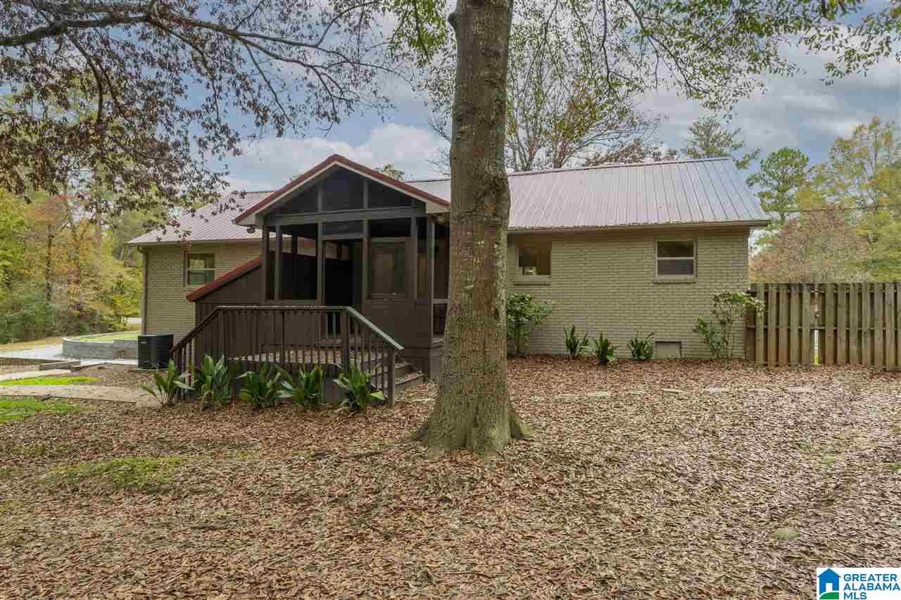 8802 Highway 51 Sterrett, AL 35147 - Photo 7 of 45