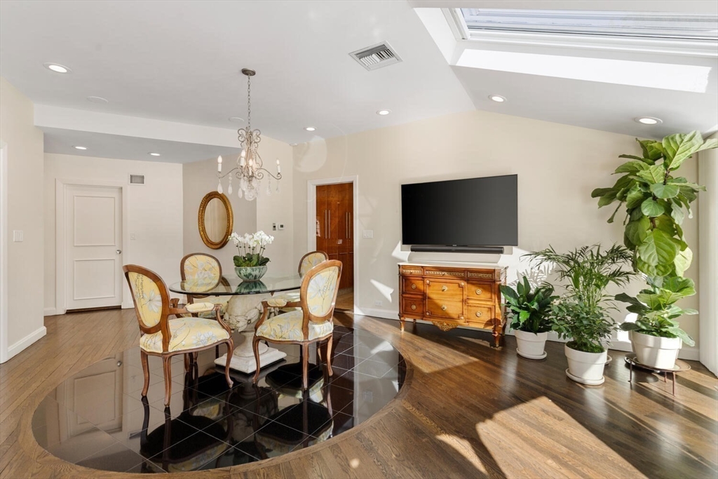 9 Singletree Road Brookline, MA 02467 - Photo 11 of 39