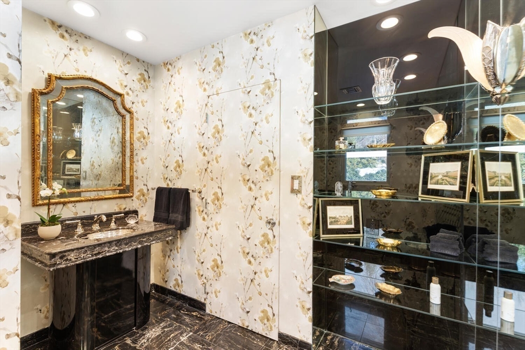 9 Singletree Road Brookline, MA 02467 - Photo 20 of 39