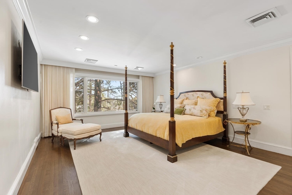 9 Singletree Road Brookline, MA 02467 - Photo 22 of 39