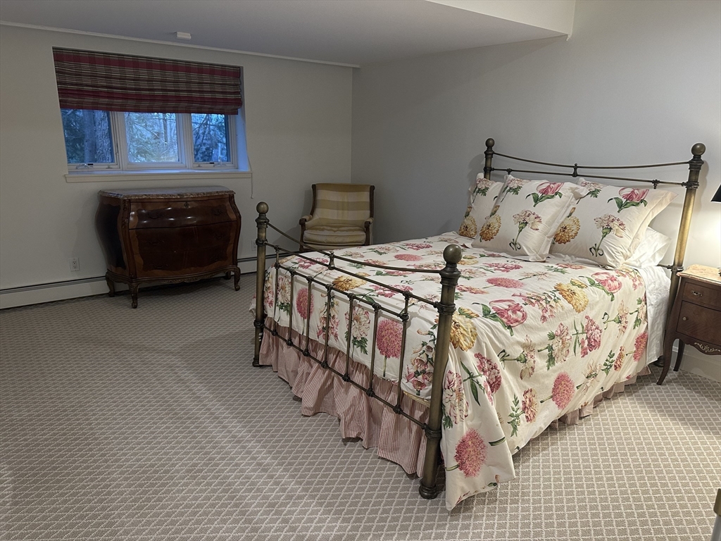 9 Singletree Road Brookline, MA 02467 - Photo 30 of 39