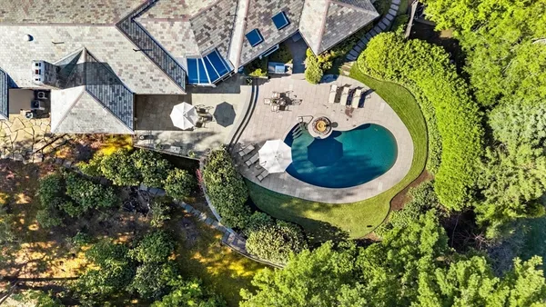 $5,700,000 | 9 Singletree Road, Brookline, MA 02467