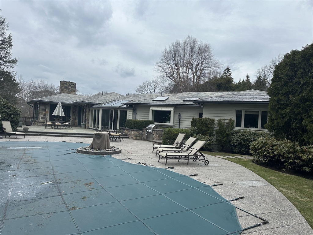 9 Singletree Road Brookline, MA 02467 - Photo 36 of 39