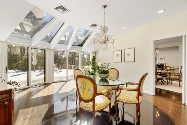 $5,700,000 | 9 Singletree Road, Brookline, MA 02467