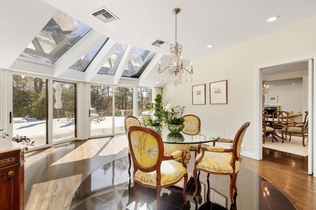 9 Singletree Road Brookline, MA 02467 - Photo 10 of 39