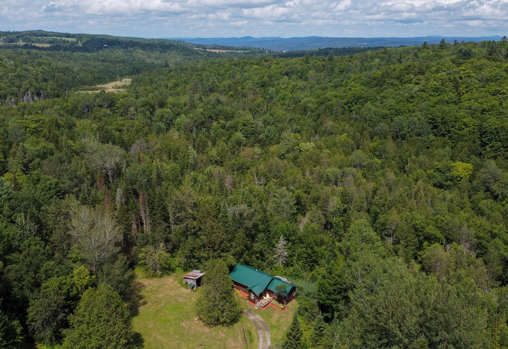 1374 East Albany Road Barton, VT 05822 - Photo 34 of 40