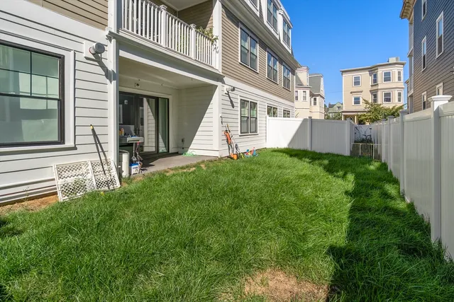 $3,750 | 54 Pleasant Street, Unit 4, Boston, MA 02125