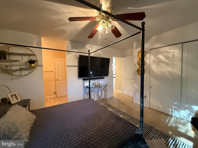 a view of walk in closet