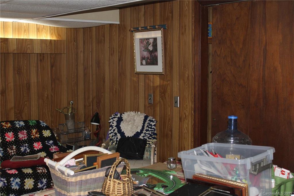 76 Morris Road Brevard, NC 28712 - Photo 16 of 22 Gallery Image 16