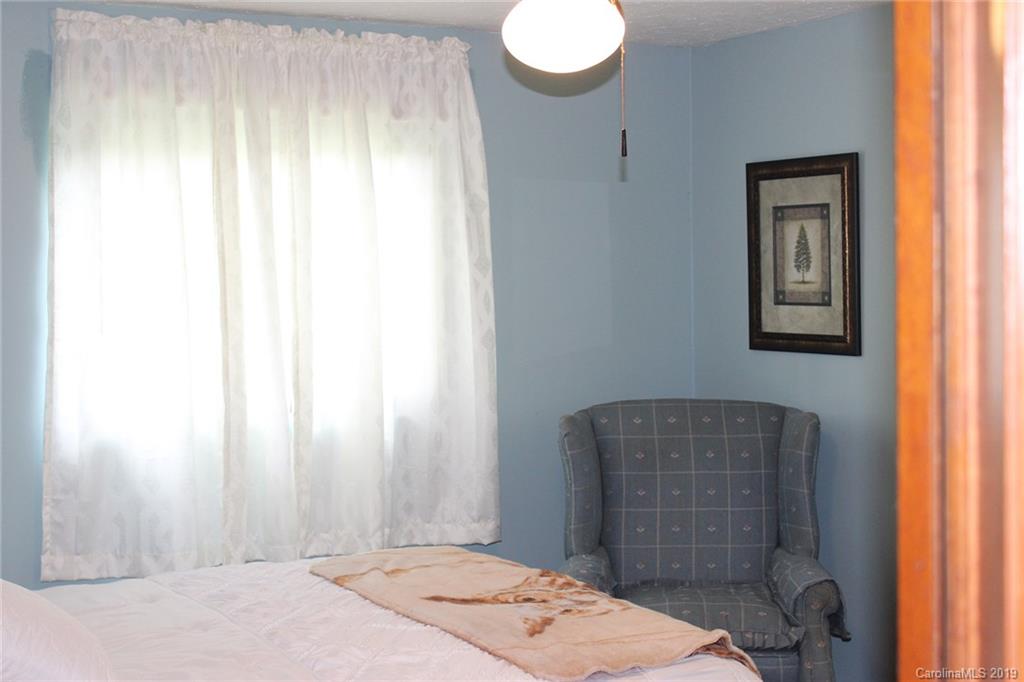 76 Morris Road Brevard, NC 28712 - Photo 8 of 22 Gallery Image 8