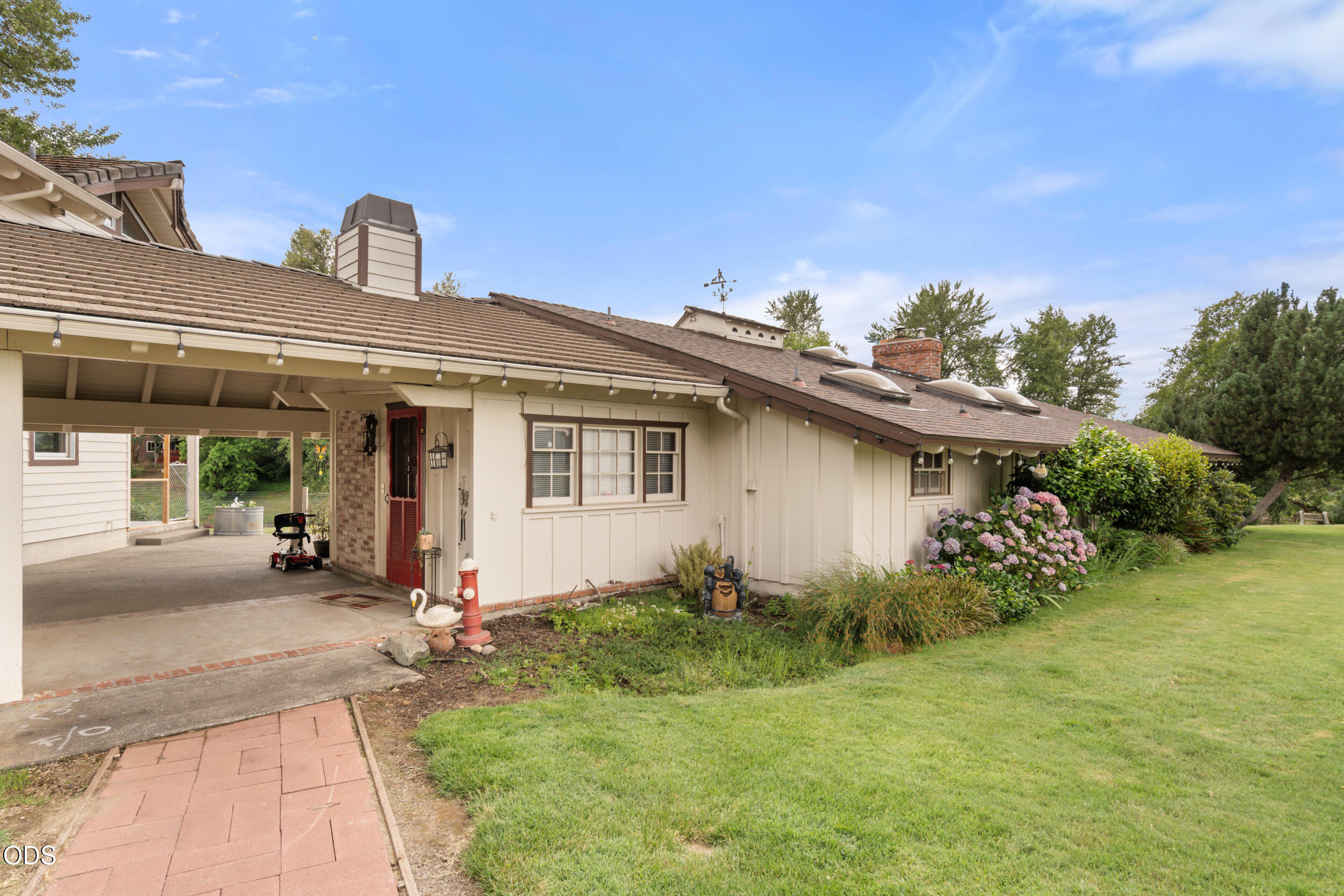 5061 Lower River Road Grants Pass, OR 97526 - Photo 9 of 63