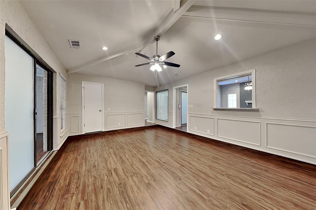 3320 Cross Bend Road Plano, TX 75023 - Photo 4 of 22