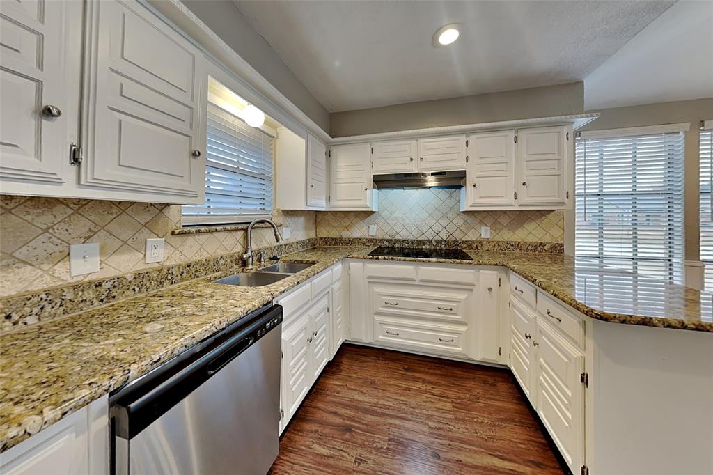 3320 Cross Bend Road Plano, TX 75023 - Photo 7 of 22